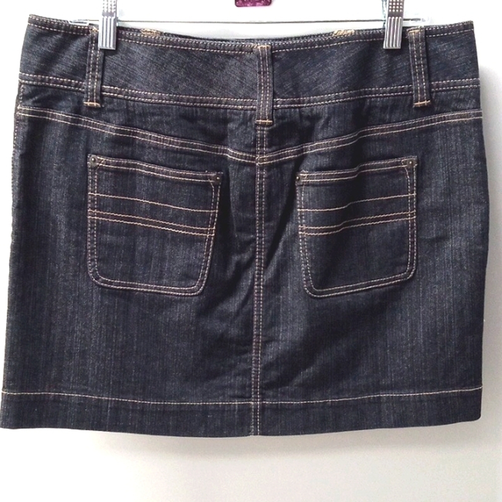 ANN TAYLOR LOFT DARK DENIM JEAN MINI SKIRT SIZE 10 NWT - Picture 4 of 5